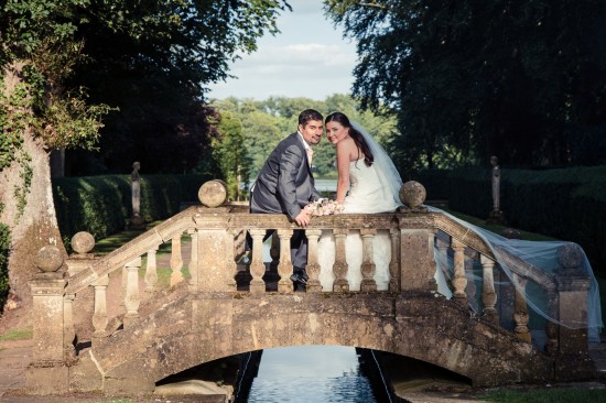 LuckyBlueWeddings.co.uk-wedding photography in Oxford-Sam & Ozan - Buscot Park