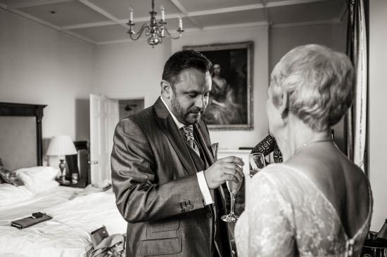 2017 Weddings www.luckyblueweddings.co.uk Tricia & Dave SCREEN 014
