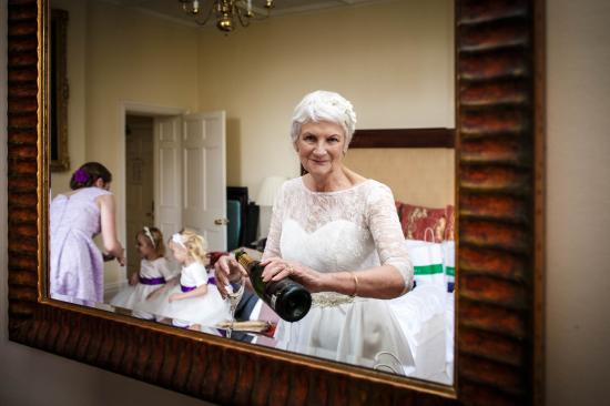 2017 Weddings www.luckyblueweddings.co.uk Tricia & Dave SCREEN 027