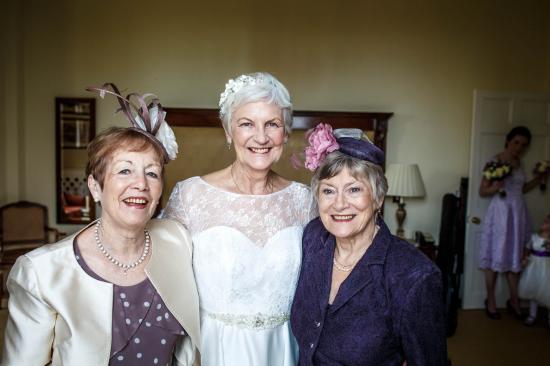 2017 Weddings www.luckyblueweddings.co.uk Tricia & Dave SCREEN 041
