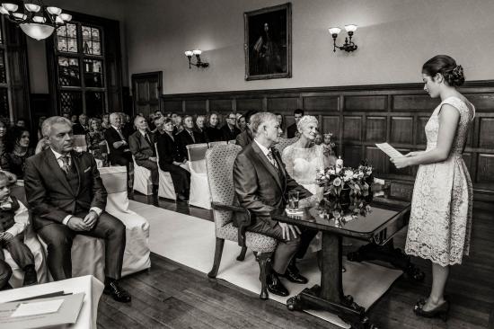 2017 Weddings www.luckyblueweddings.co.uk Tricia & Dave SCREEN 068