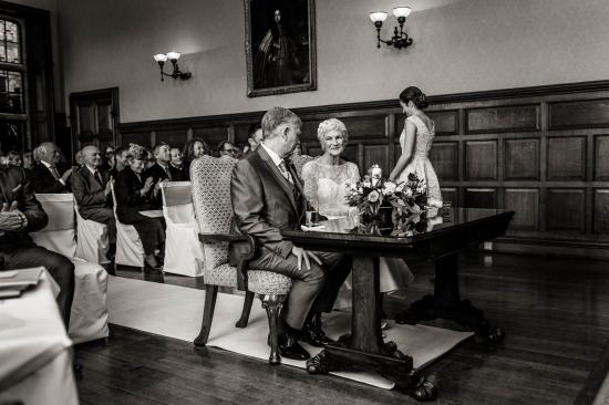 2017 Weddings www.luckyblueweddings.co.uk Tricia & Dave SCREEN 071