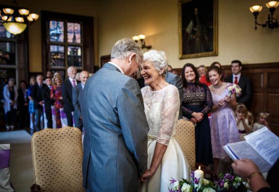 2017 Weddings www.luckyblueweddings.co.uk Tricia & Dave SCREEN 083