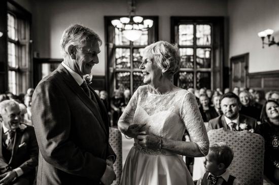 2017 Weddings www.luckyblueweddings.co.uk Tricia & Dave SCREEN 098