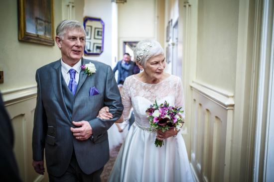 2017 Weddings www.luckyblueweddings.co.uk Tricia & Dave SCREEN 137