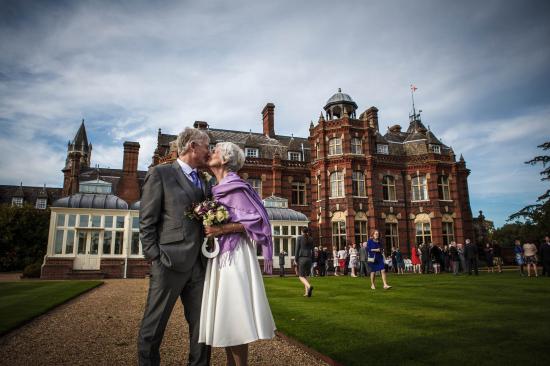 2017 Weddings www.luckyblueweddings.co.uk Tricia & Dave SCREEN 195