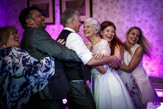 2017 Weddings www.luckyblueweddings.co.uk Tricia & Dave SCREEN 437