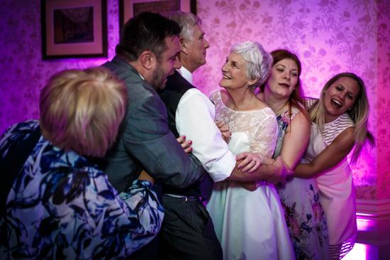 2017 Weddings www.luckyblueweddings.co.uk Tricia & Dave SCREEN 440