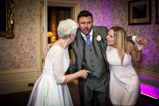 2017 Weddings www.luckyblueweddings.co.uk Tricia & Dave SCREEN 451