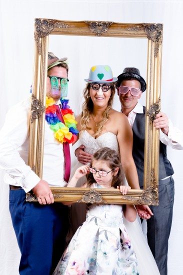 LuckyBlueWeddings.co.uk-Zoe and Simon-Photo booth-210503